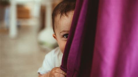 peekaboo age.